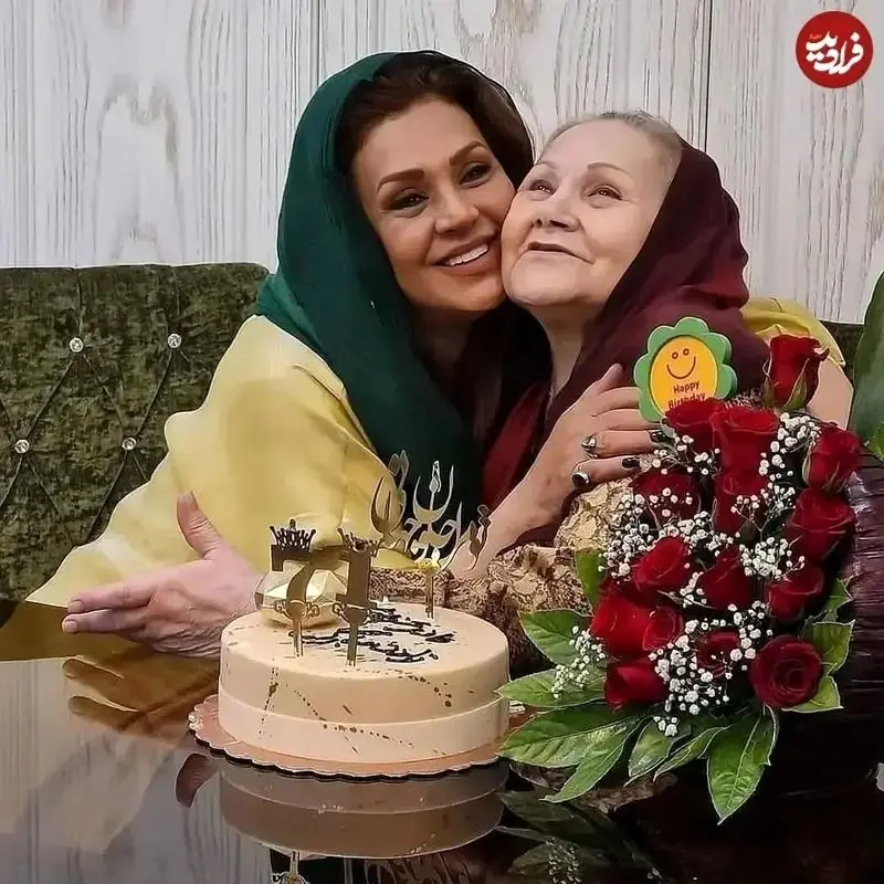 نسرین مقانلو