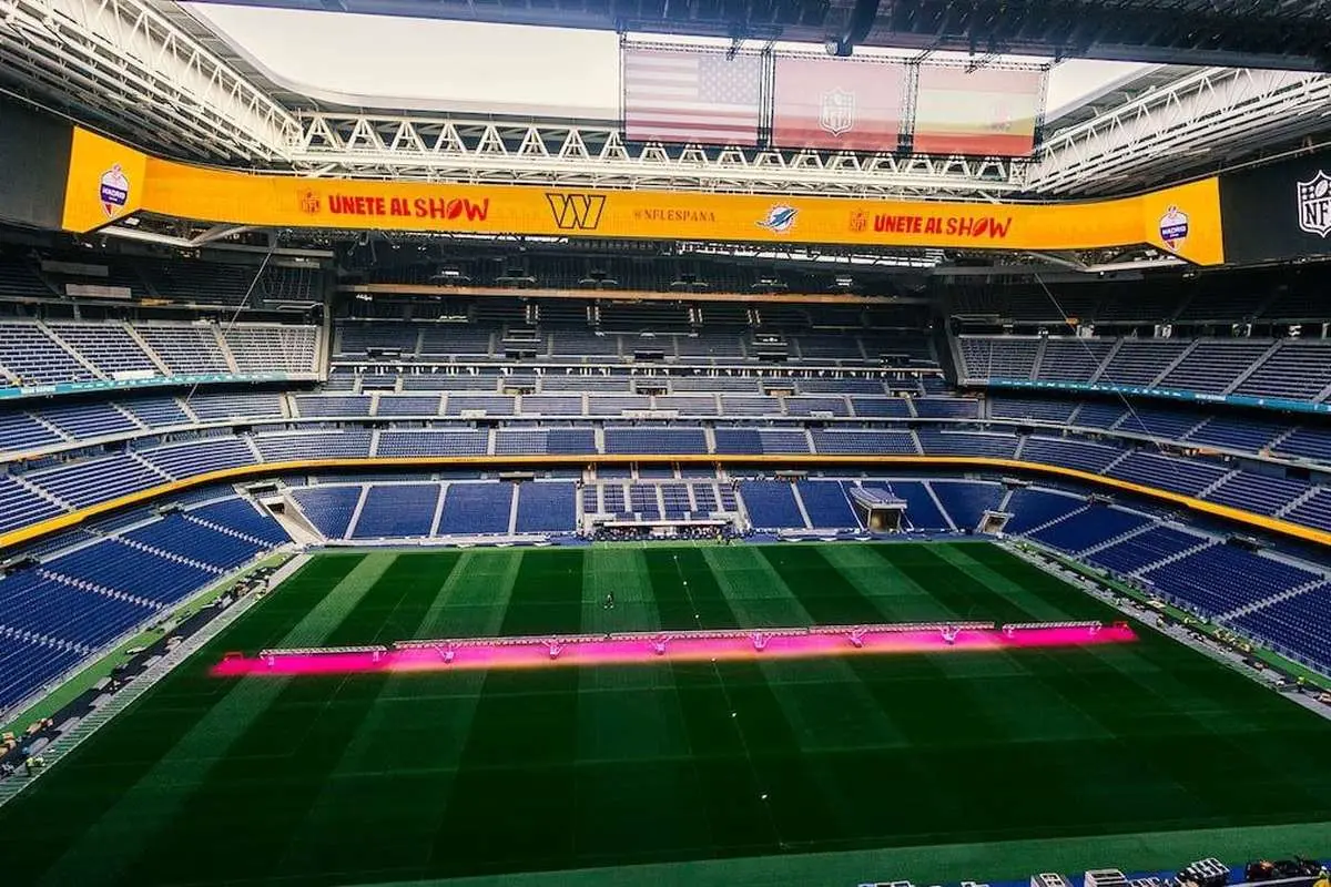 تصویر؛ رئال در حال ریبرندینگ / نام و لوگوی سانتیاگو برنابئو تغییر کرد