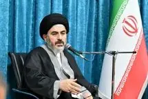 امام جمعه ارومیه: اگر هزار بار سجده کنیم، باز هم نمی‌توانیم شکر نعمت زندگی در جمهوری اسلامی را به جا آوریم
