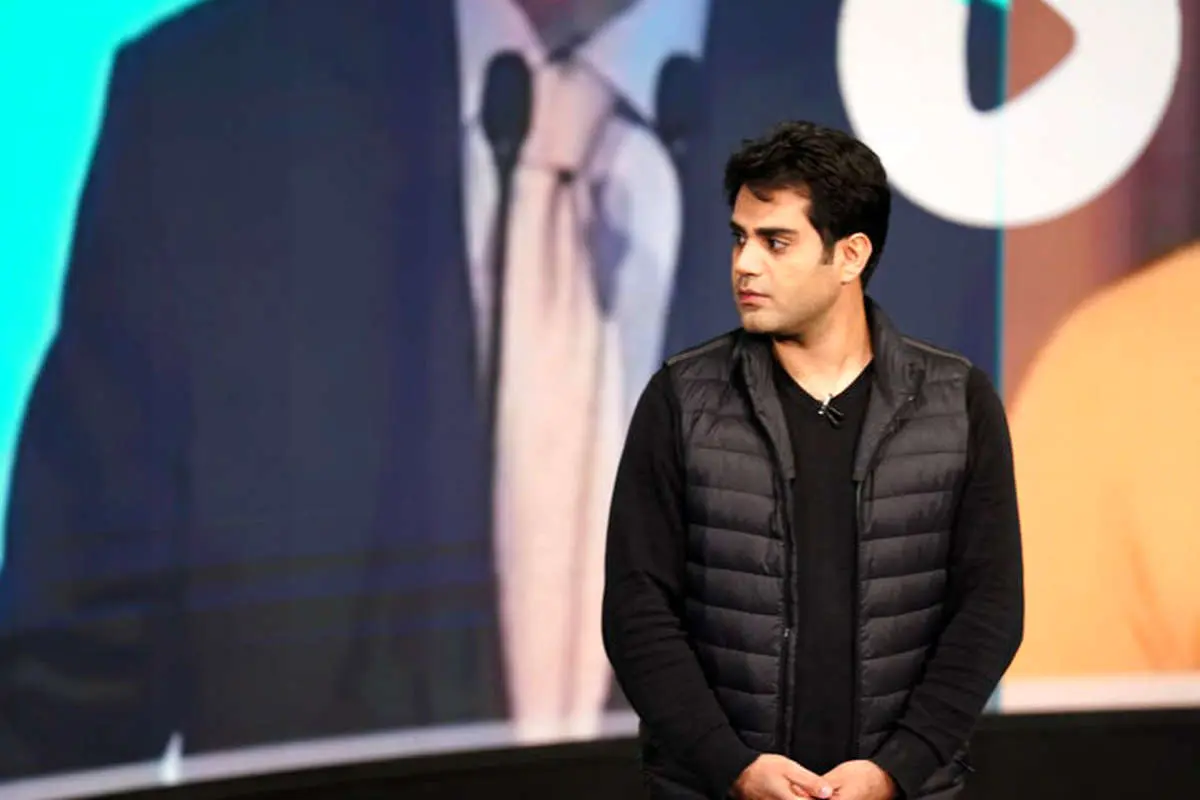 محمد طادی، مجری برنامه نوسان: حذفم کردند! انقدر ناگهانی که خداحافظی نکردم 