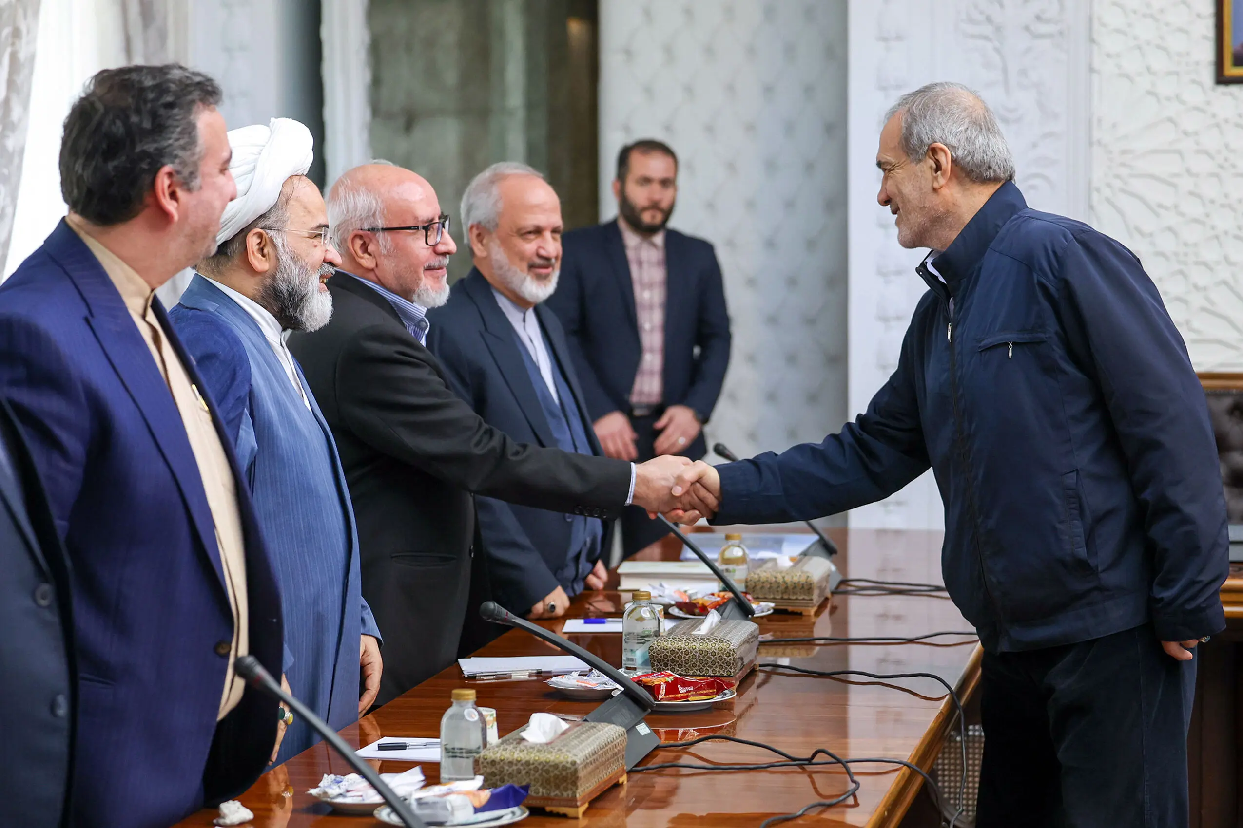  چرا توافق ایران و چین بعد از تحویل مسئولیت از لاریجانی به مخبر پیگیری نشد؟!