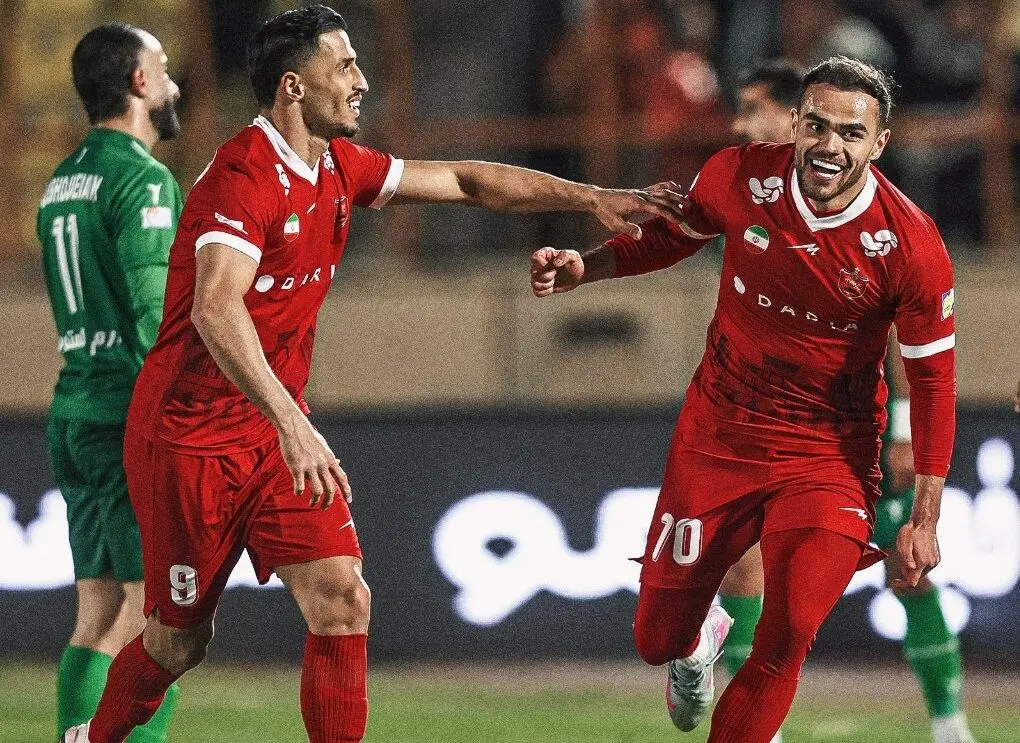 باخت ۱-۲ شمس آذر مقابل پرسپولیس: به استقبال دربی با گل‌های سروش و اورونوف