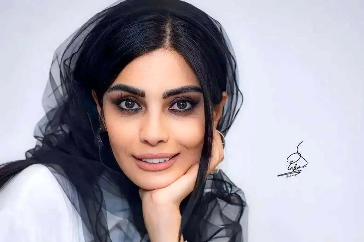 قاب خانوادگی صحرا اسداللهی/ تنها ترین فرد روی زمین ام!