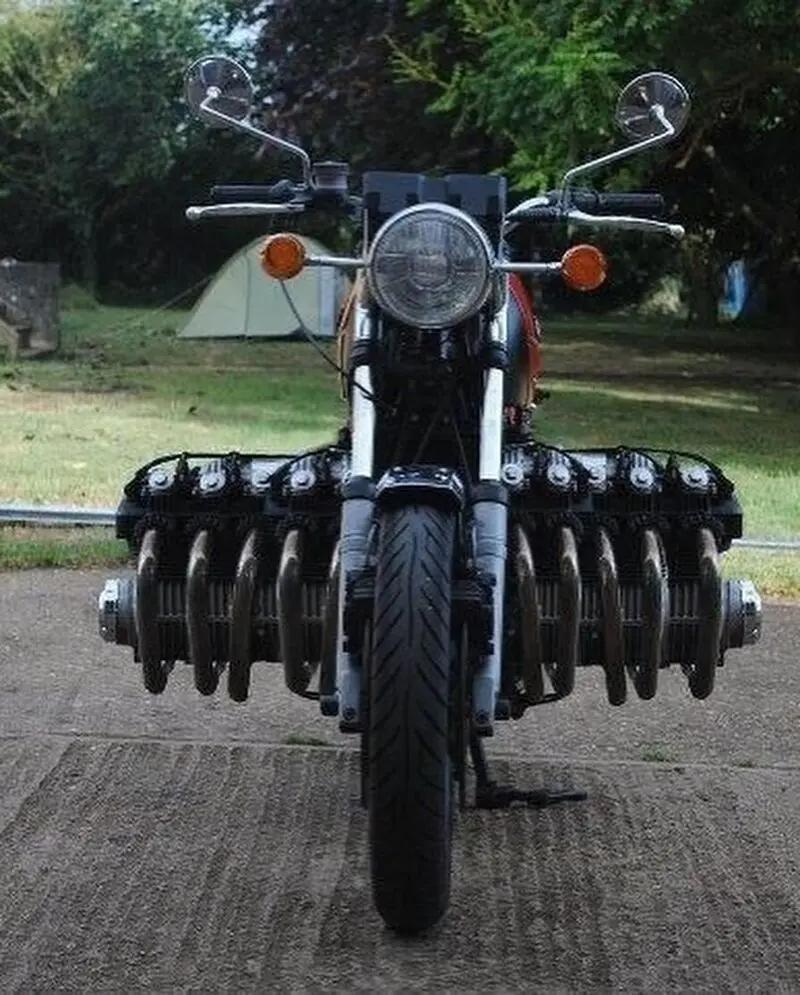 هوندا CBX 1600