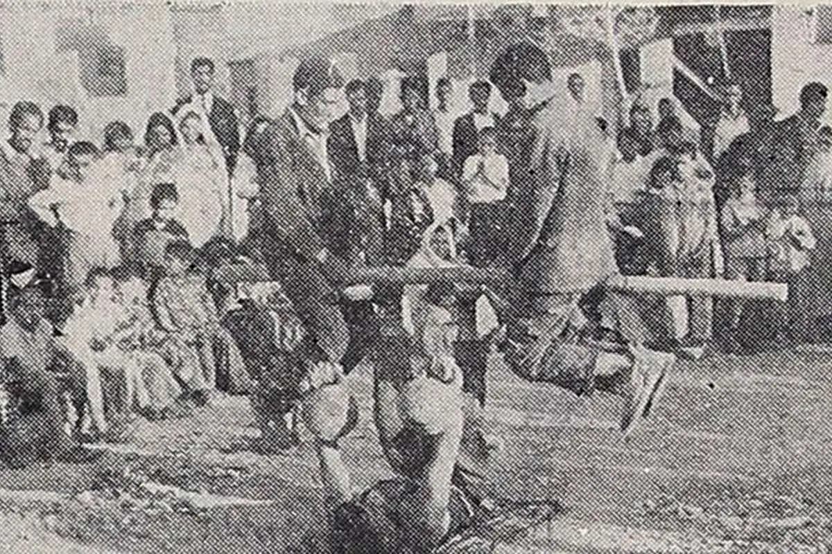 نمایش مرگ در کوچه‌ پس‌کوچه‌های تهران، دهه چهل