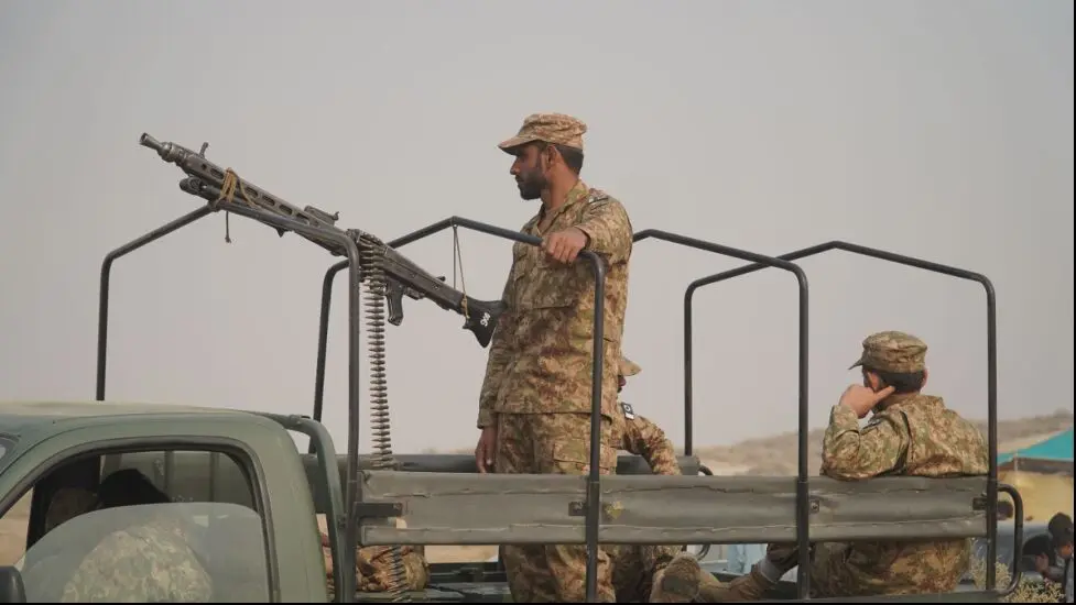 حمله انتحاری با خودرو بمب‌گذاری‌شده به پاسگاه پلیس در پاکستان