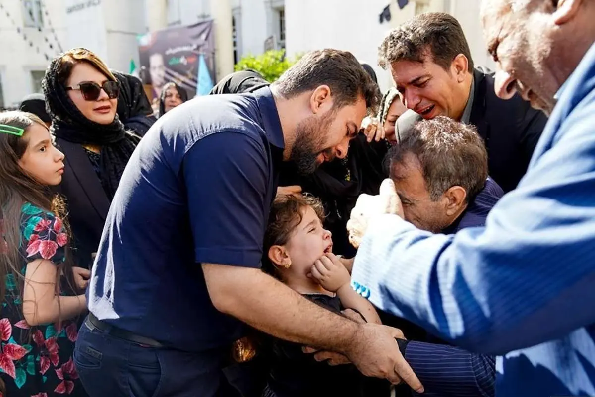 تصاویر؛ تشییع پیکر قاضی «احسان باقری»