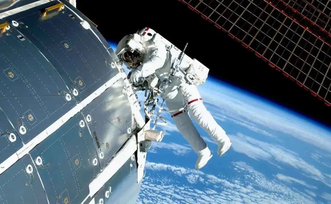 فضانوردان در طول بازگشت از ایستگاه فضایی چه میزان شتاب را تجربه می‌کنند؟
