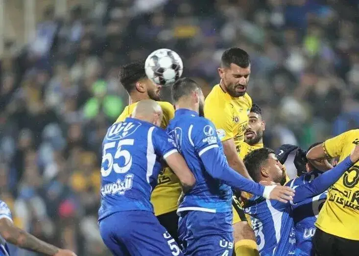 کسی از زمان بازی سپاهان-استقلال خبر ندارد!