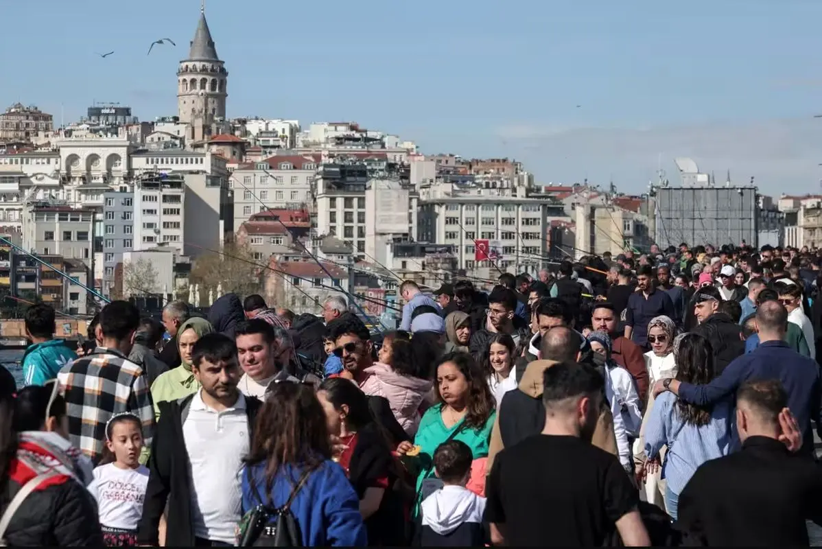 چرا استانبول برای مسافران ایرانی گران شد؟