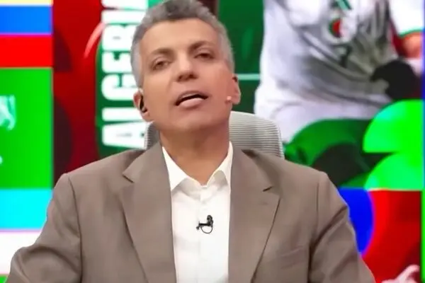 ببینید| توضیح فردوسی‌پور درباره یک ویدیوی جنجالی: دست‌بوسی بلد بودم هنوز «90» را داشتم