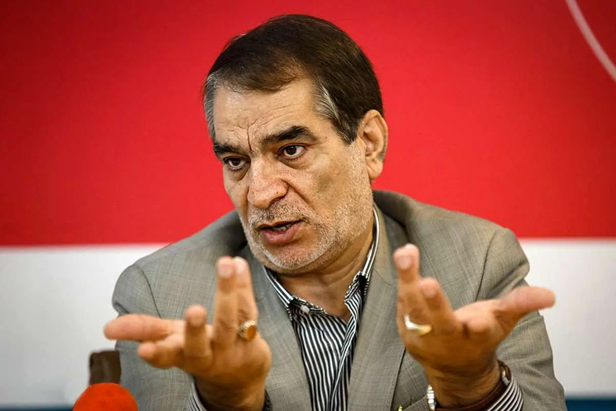 داشتن گوشی همراه به این معنی است که شما یک نتانیاهو یا ترامپ همراهتان است!