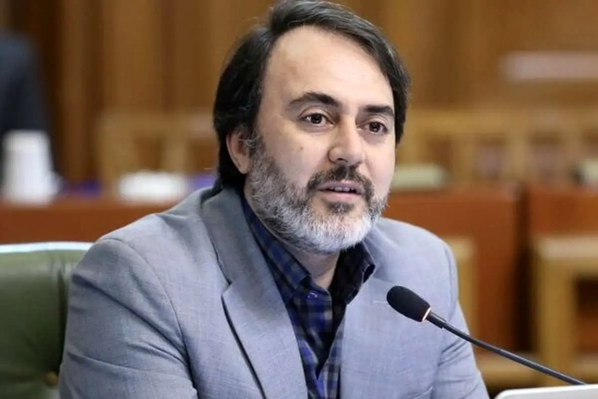 واکنش پیرهادی به عدم حضور وزیر نیرو در صحن شورای شهر