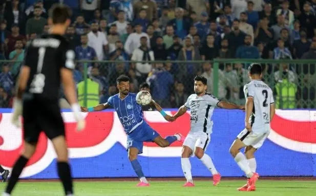 رضاییان در آستانه خط خوردن از تیم‌ملی