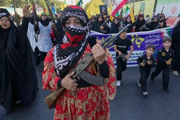 تصاویر رسانه آمریکایی از جانفدایان ایران