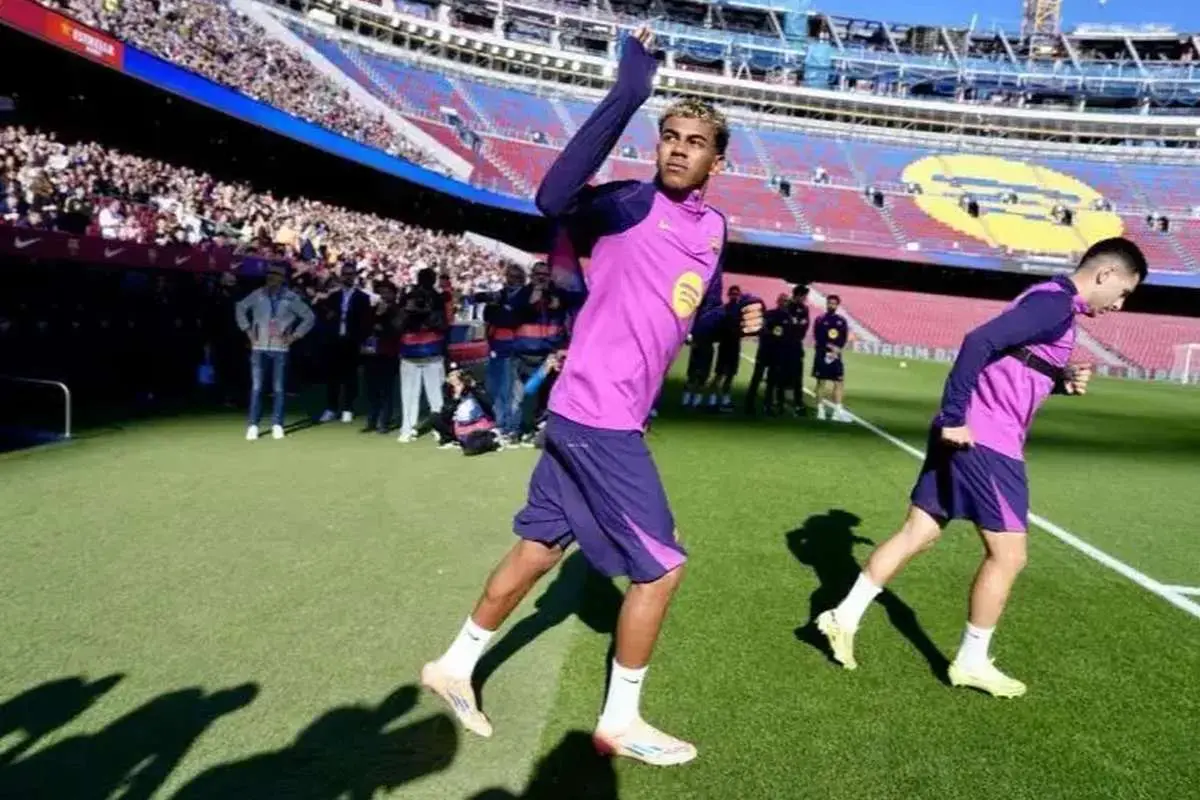 تصاویر؛ افتتاح اسپاتیفای نوکمپ و حضور بارسایی‌ها بعد از ۸۹۴ روز