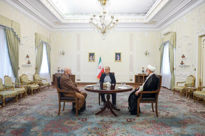 نشست سران قواان