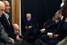 ظریف ناسزاگویان را بخشید و درخواست حلالیت کرد