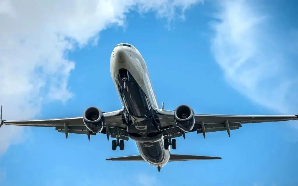 با وجود فناوری‌های نوین چرا سرعت هواپیماهای مسافربری بیشتر نمی‌شود؟