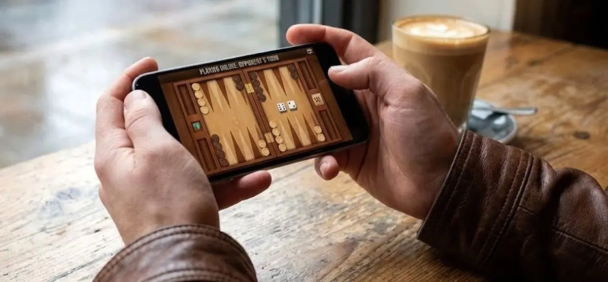 بهترین بازی های تخته نرد آنلاین برای تلفن همراه
