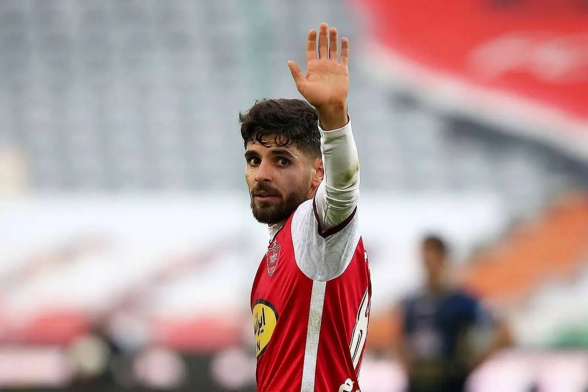 سخنگوی باشگاه پرسپولیس: برای اضافه شدن عمری منتظر پاسخ استعلام هستیم