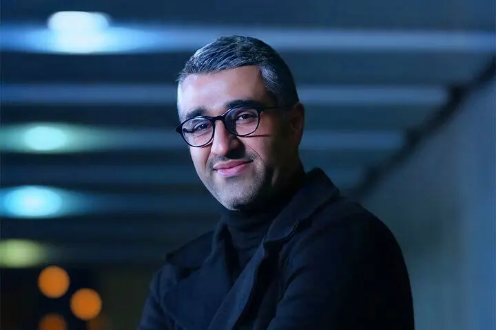 واکنش احساسی خواهر پژمان جمشیدی پس از آزادی او