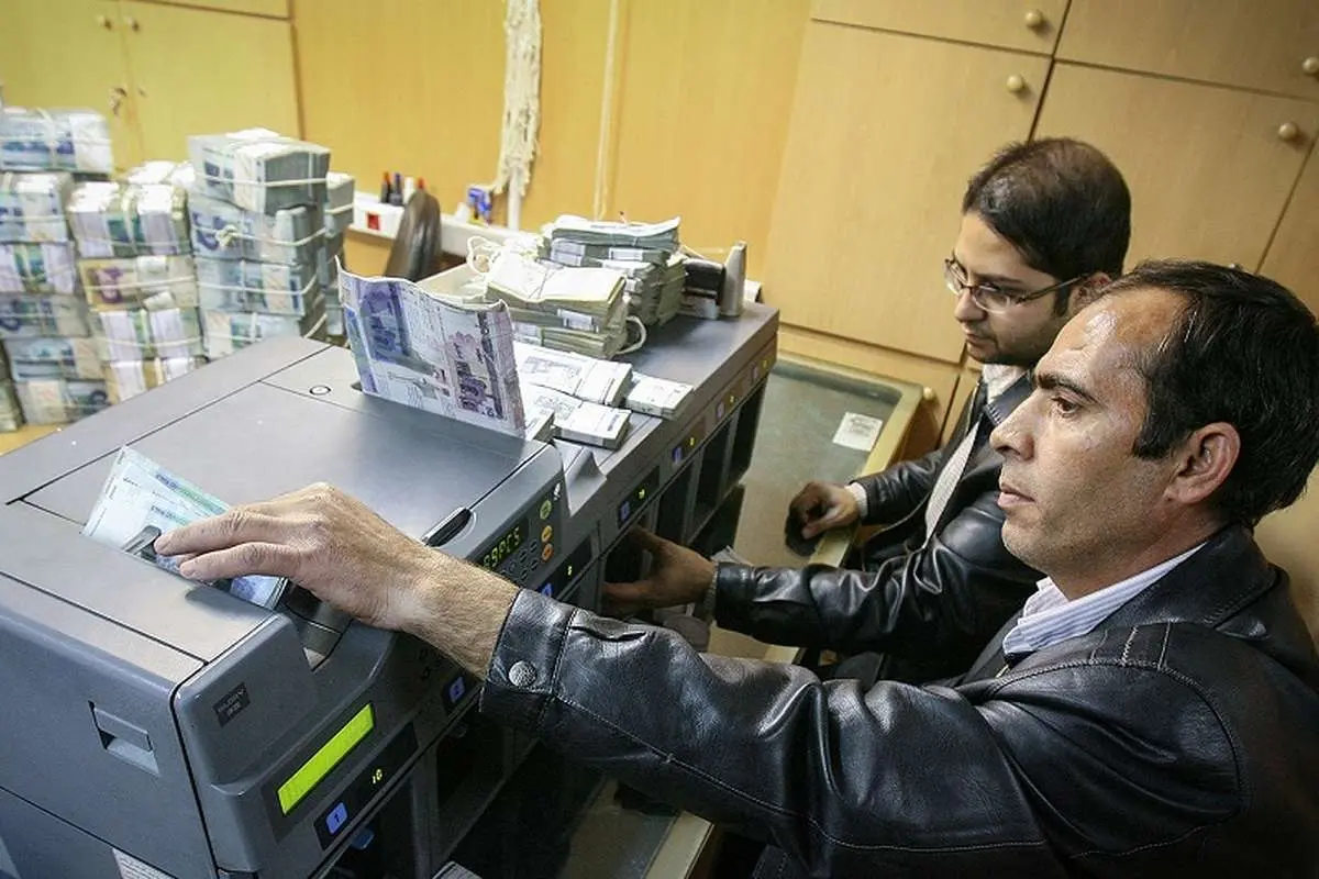 صد بدهکار بزرگ؛ زنگ خطر جدید برای بانک‌ها