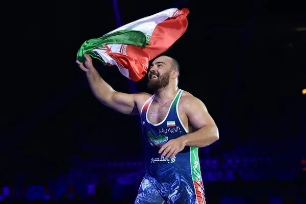 ببینید؛ قهرمانی امیرحسین زارع و کسب مدال طلا / همبستگی کشورهای اسلامی