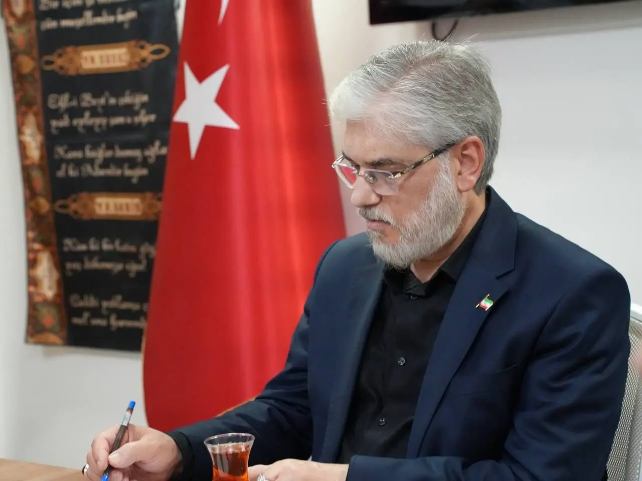 وزیر علوم: ارزیابی غلط آمریکا این بود که با شهادت رهبر، نظام فرو می‌پاشد