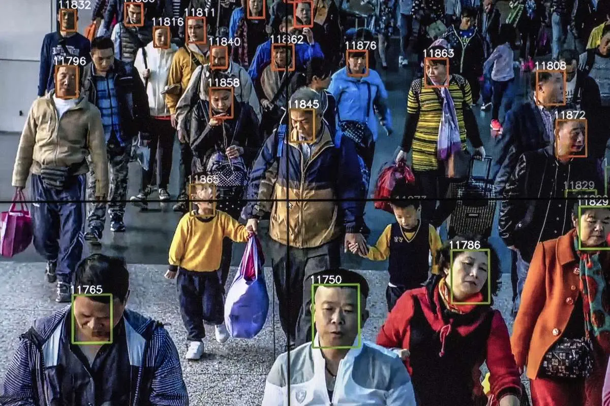 چین در حال آزمایش هوش مصنوعی برای پیش‌بینی تظاهرات احتمالی و خلق‌وخوی زندانیان است