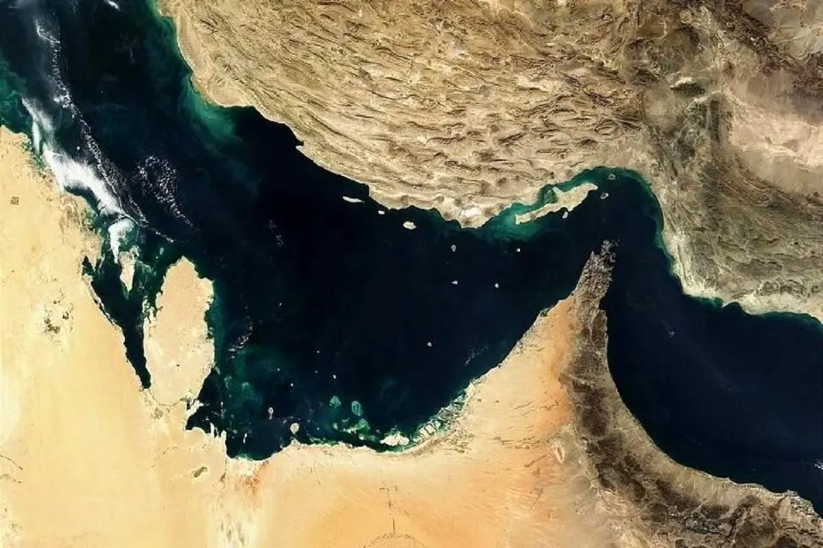 نماینده مجلس: می‌خواهیم تنگه هرمز را مثل صنعت نفت ملی کنیم

