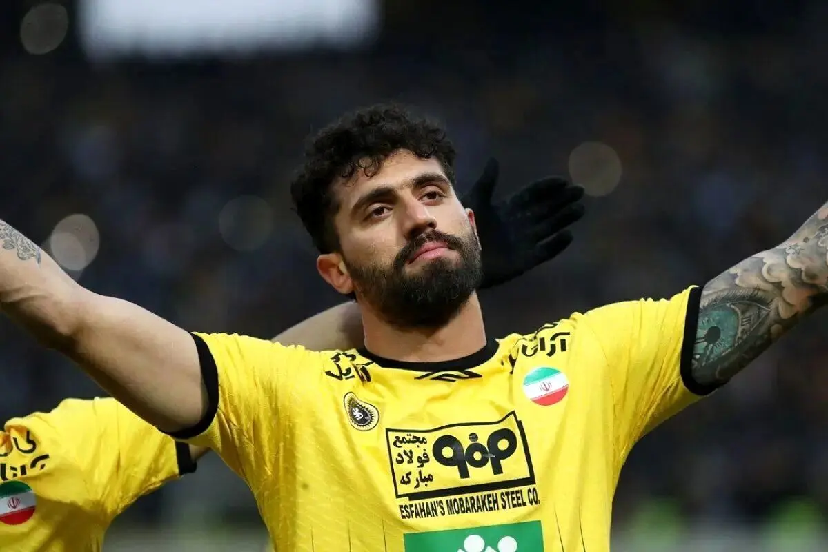 گاف بزرگ سپاهان درباره قرارداد محمد دانشگر