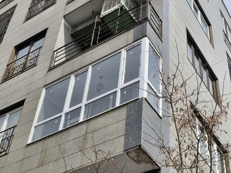 3ریزش ساختمان پس از انفجار