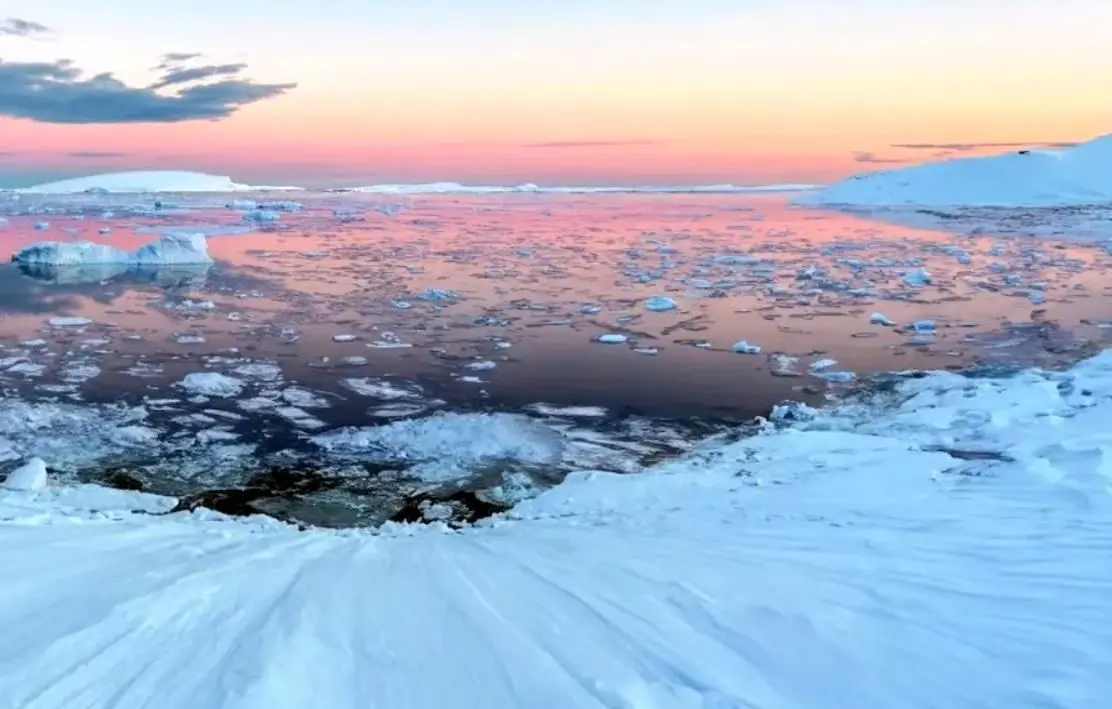 کشف جدید دانشمندان: حفره گرانشی قطب جنوب درحال بزرگ‌تر شدن است