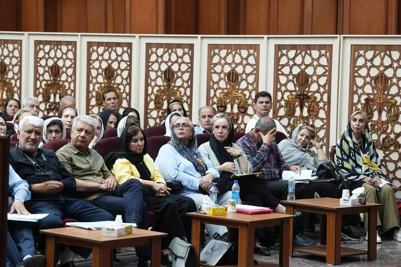 تصاویر؛ دادگاه «رامک خودرو» با هزار و ۸۰۰ شاکی
