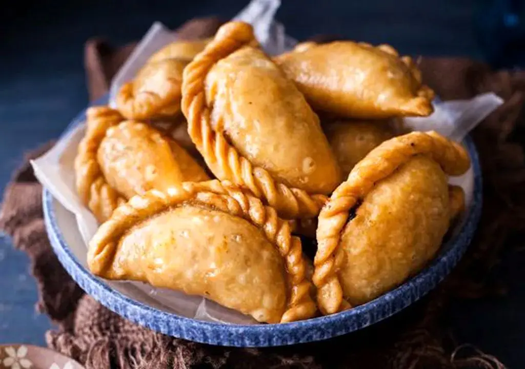 طرز تهیه شام فوری، پیراشکی سوسیس