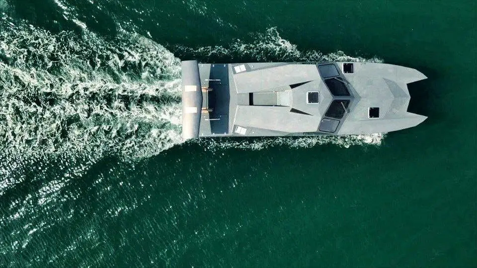 حیدر-۱۱۰؛ ایران سریع‌ترین قایق جنگی جهان را معرفی کرد