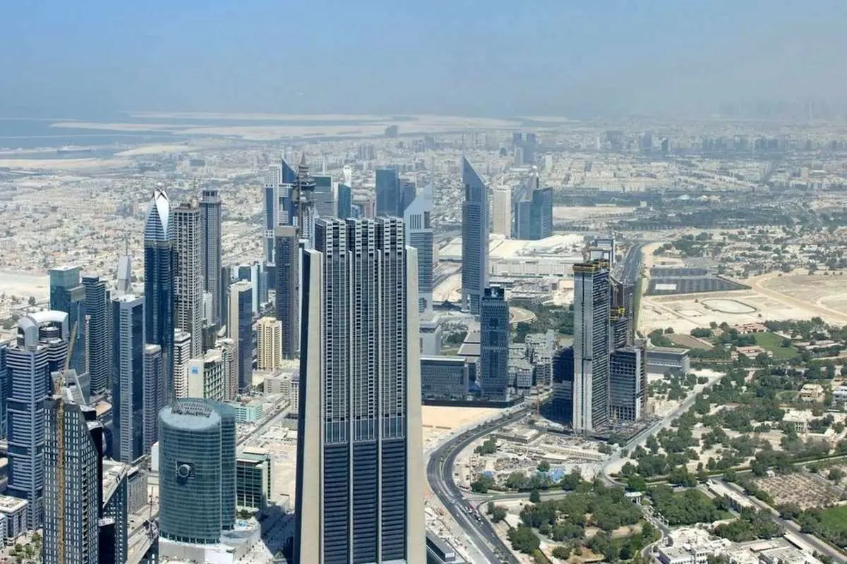 تهران در میان کلانشهرهای هم‌ردیف خود، جزو کوتوله‌هاست/ زمینِ خدا را حرام نکنیم! 

