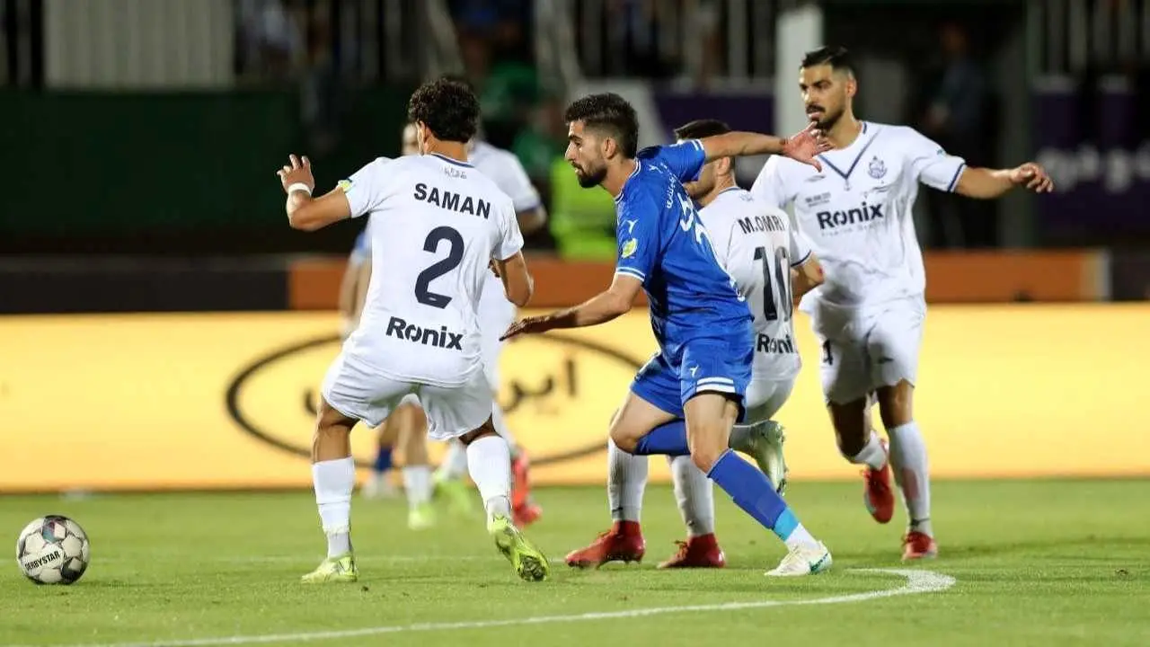 پوشش زنده؛ استقلال مقابل ملوان [ ۱ - ۰ ] / نیمه دوم