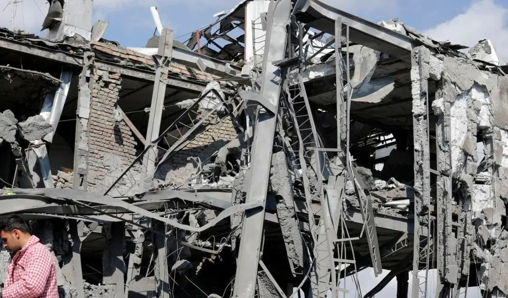 تصاویر؛ عملیات آواربرداری حملات هوایی در سنندج