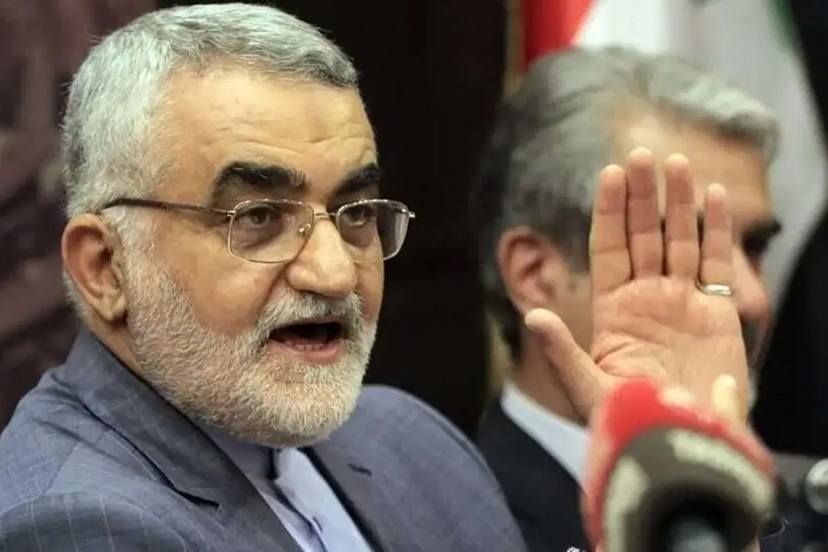 بروجردی: تفاهم‌نامه نیازی به تصویب مجلس ندارد/ ایران دانش هسته‌ای را رها نمی‌کند