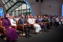 عکس؛ پوشش جولانی و همسرش در ریاض خبرساز شد