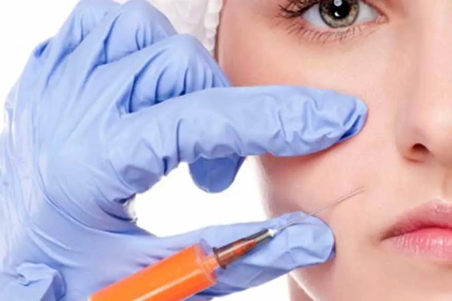 ۴۵۰۰۰ کیلو ژل زیبایی به ایران تزریق شد