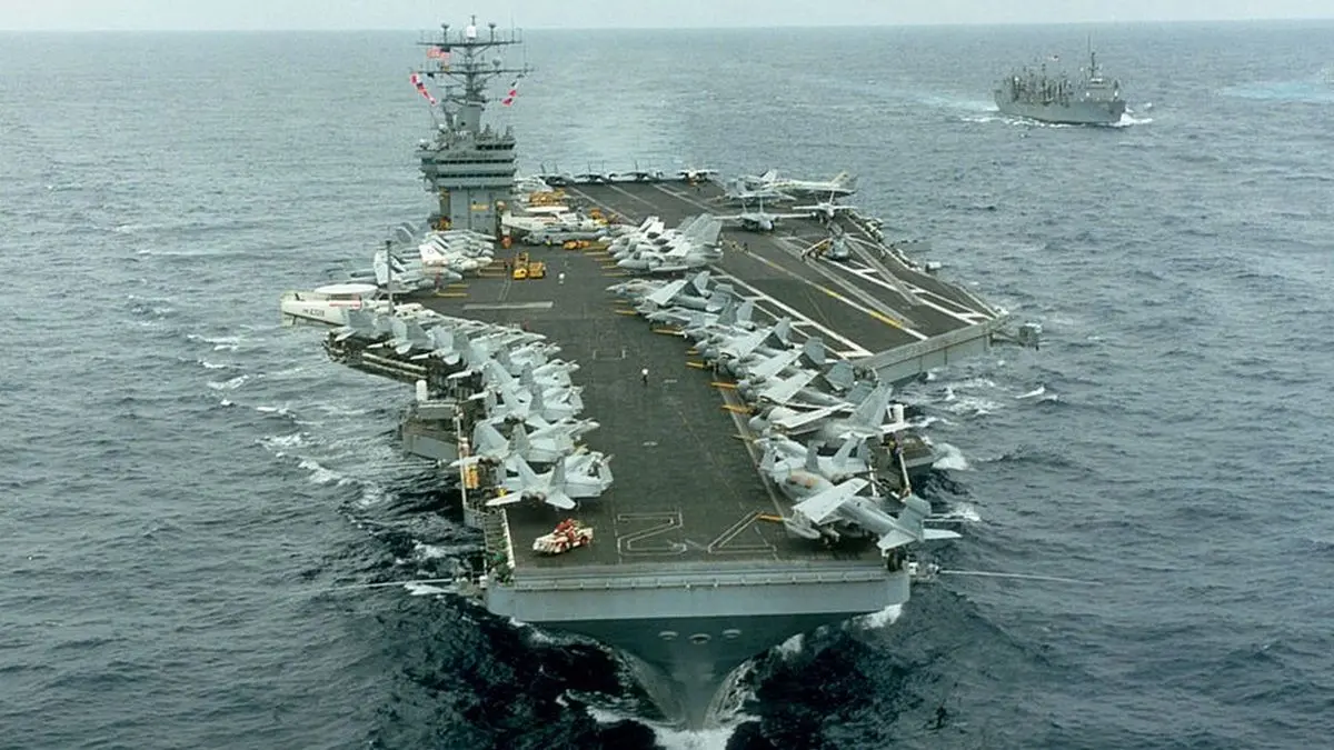 قرارگاه مرکزی خاتم‌الانبیا: یک فروند شناور آمریکایی در بندر صلاله مورد هدف قرار گرفت