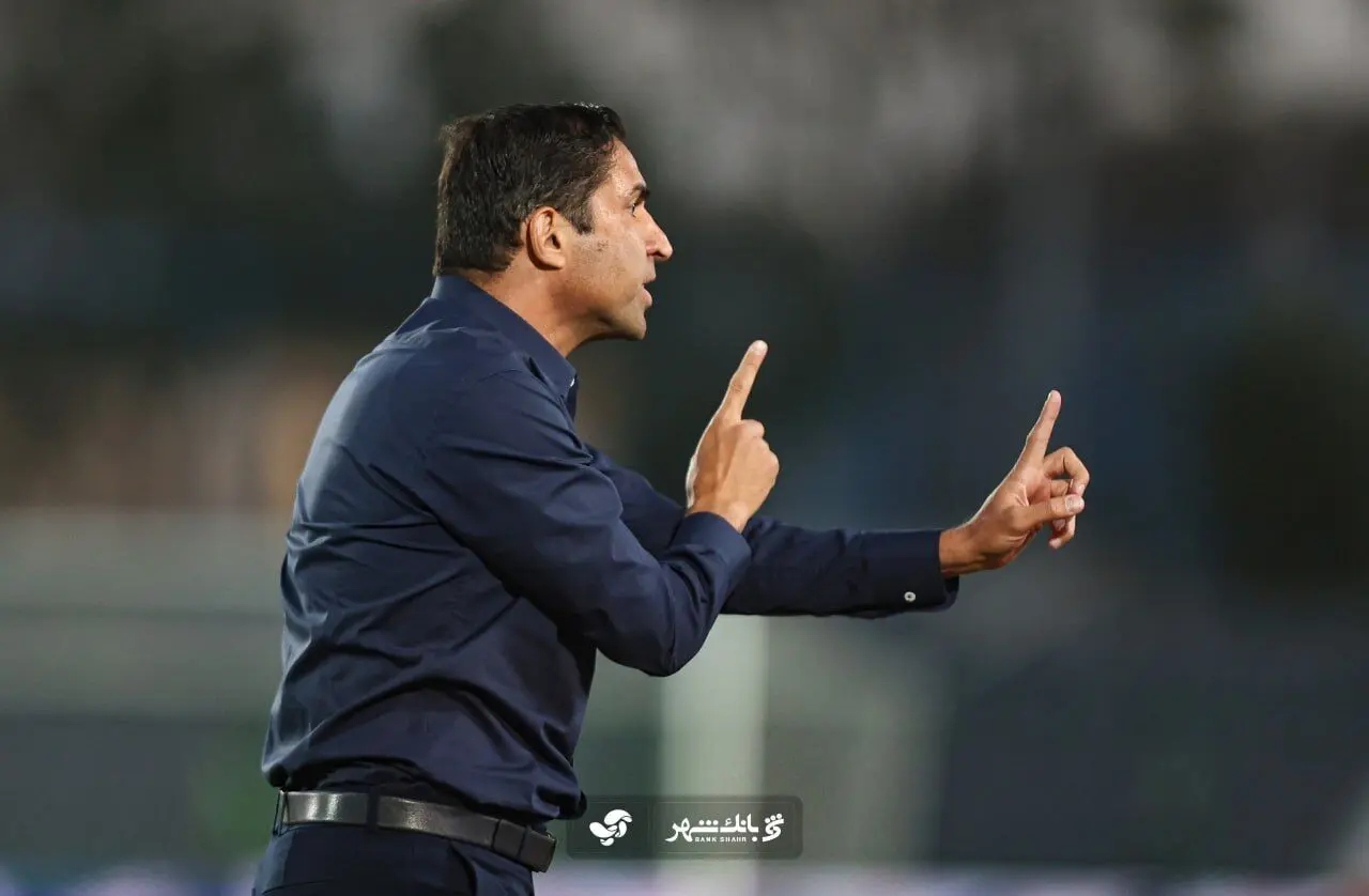 تصویر؛ عکسی که نشان می‌دهد هاشمیان در پرسپولیس ماندنی است