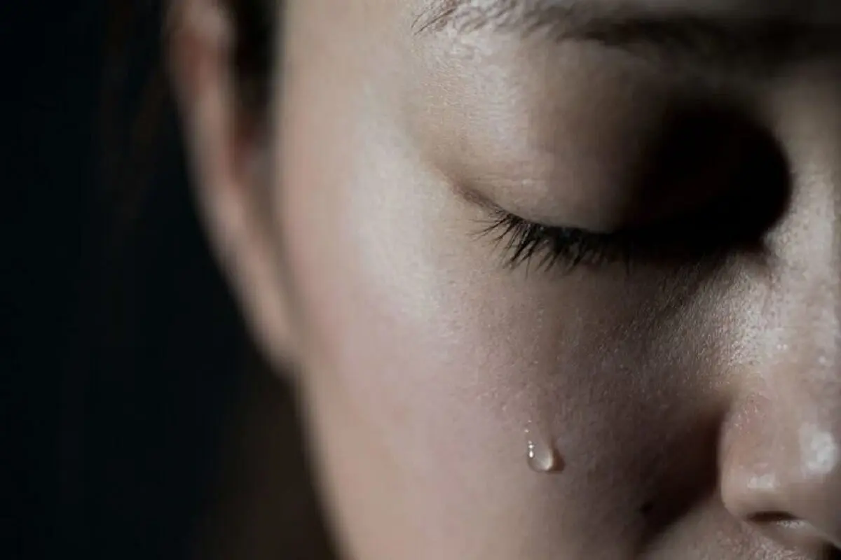 اشک چشم، راز مهمی از مغز شما را فاش می‌کند