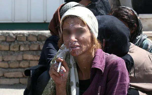  اعتیاد در حال زنانه شدن است