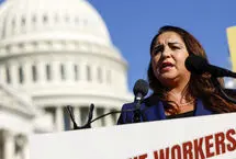 نماینده کنگره آمریکا: وقت آن است که قانون «مسدودسازی بمب‌ها» را تصویب کنیم
