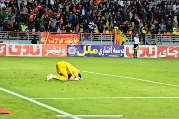 ببینید؛ گل اول الحسین به استقلال با اشتباه فرعباسی در دقیقه 77