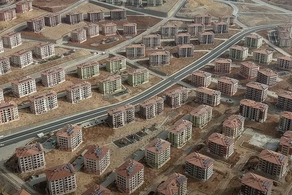 تصاویر؛ تحویل ۶۵ هزار خانه به زلزله زدگان ترکیه